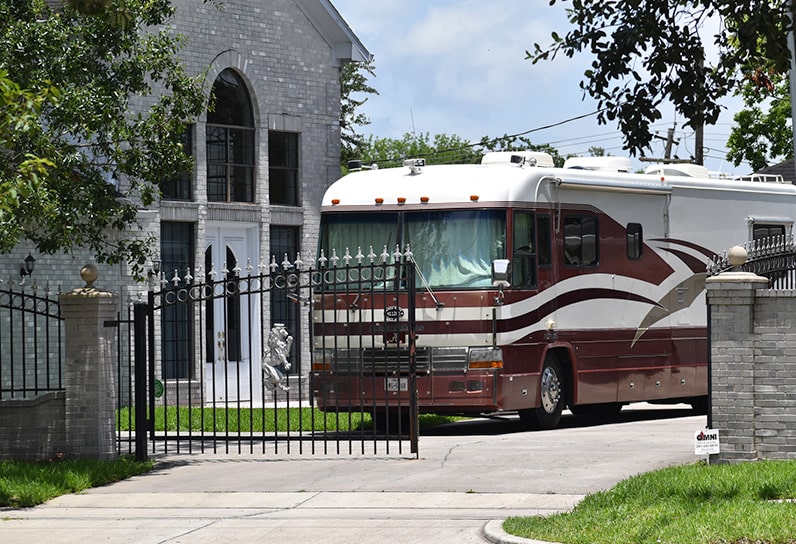 Auto Vault’s Secure Facility