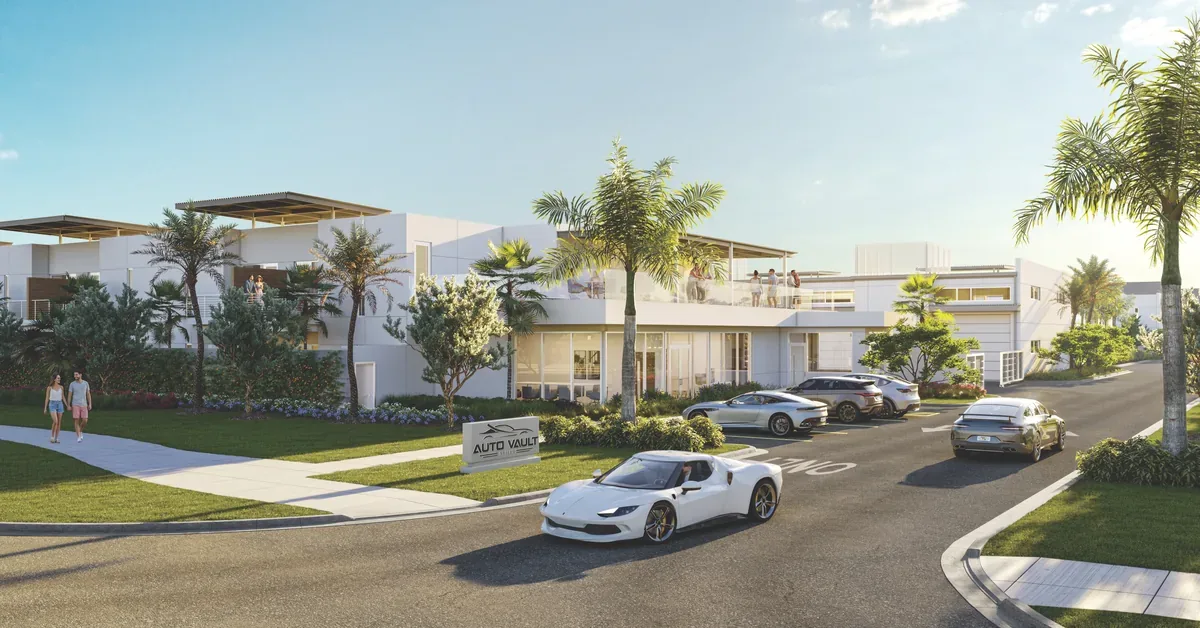 Naples Auto Vault Luxury Exterior